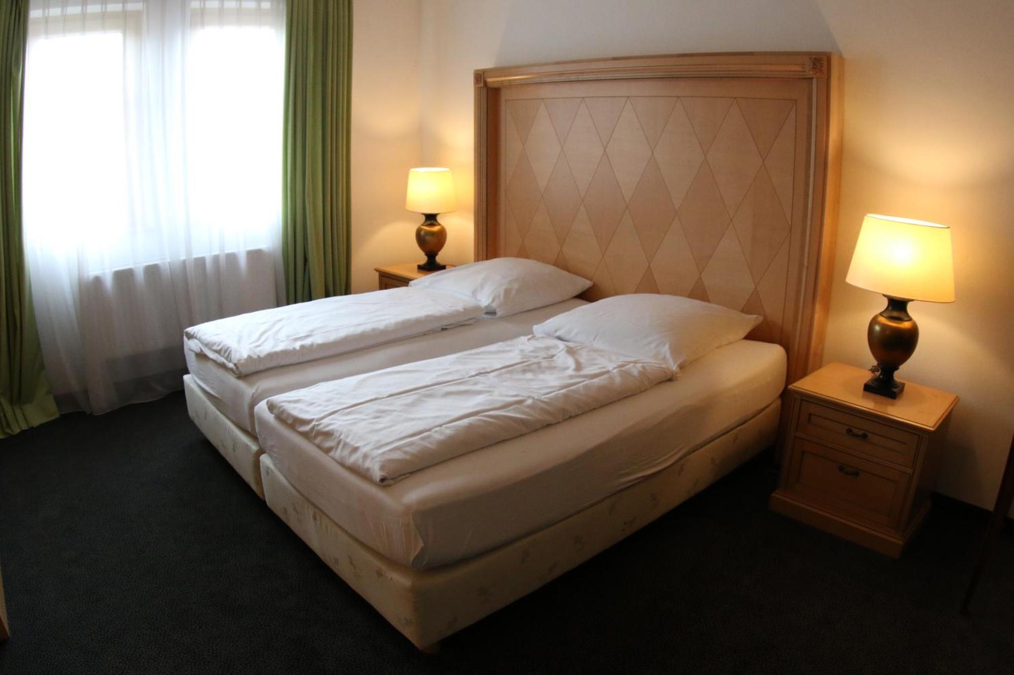 Gaestehaus Bavaria Regensburg Buitenkant foto